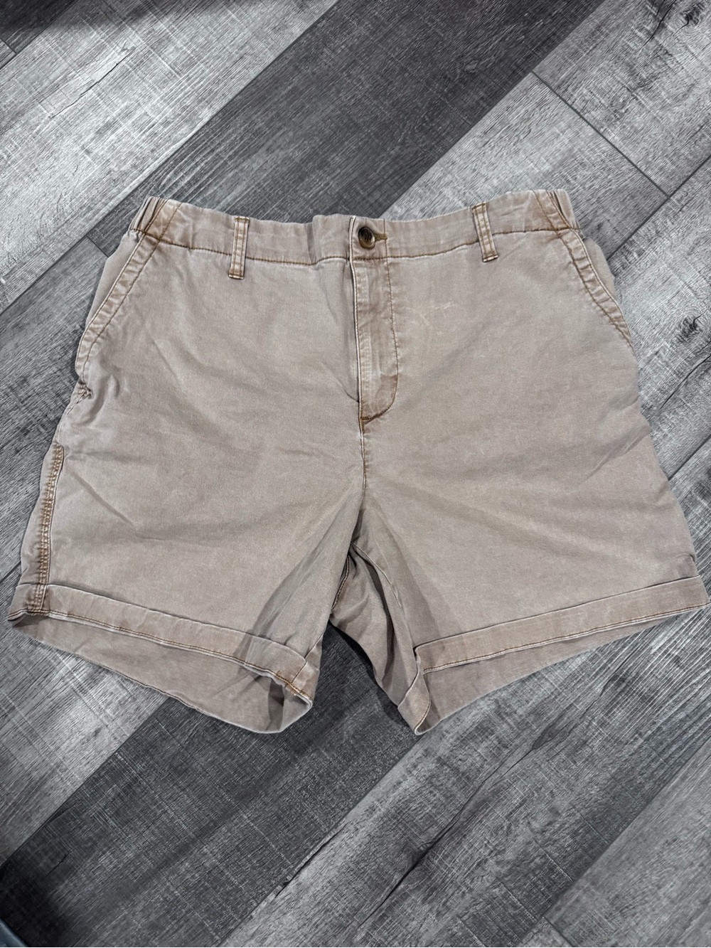 Old Navy Women’s OG Chino Shorts 5in